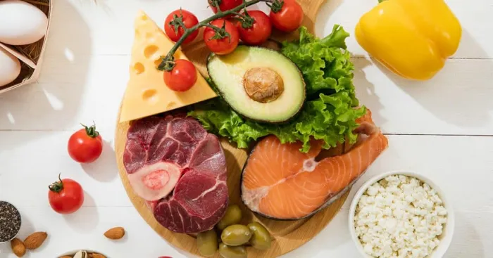 Estudo detalha como o organismo se adapta a dietas com muita proteína e nenhum carboidrato