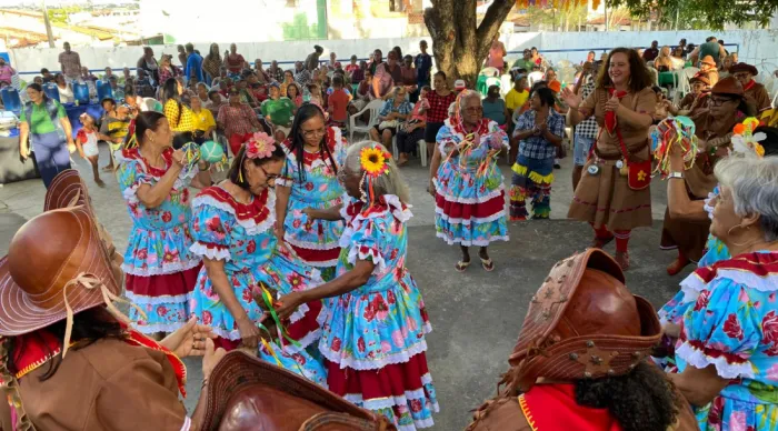 Arraiá do Espaço Cuidar Santa Maria celebra tradição junina com integração, cultura e alegria
