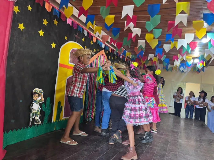 Escola do Campo celebra São João com integração, cultura e fortalecimento dos vínculos comunitários