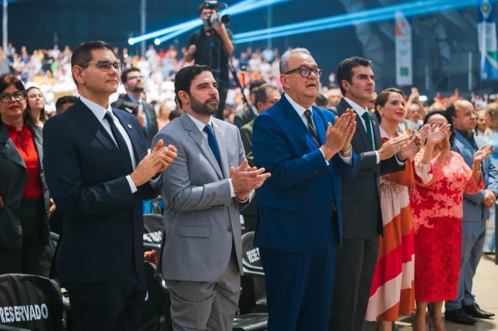 Prefeito Igor participa da cerimônia de 115 anos da Assembleia de Deus