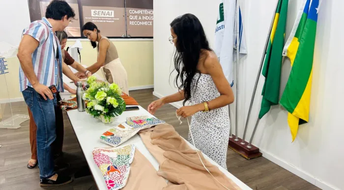 Projeto ‘Renda Veste’ consagra renda irlandesa na moda em desfile na Vila do Forró // Fotos : Daniele Melo