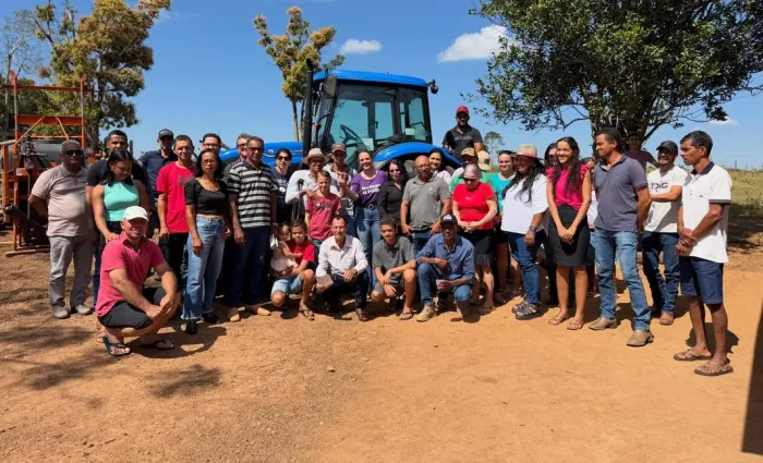  Associação Rota 153, na Linha 153, em Ji-Paraná (Foto: Assessoria Parlamentar)