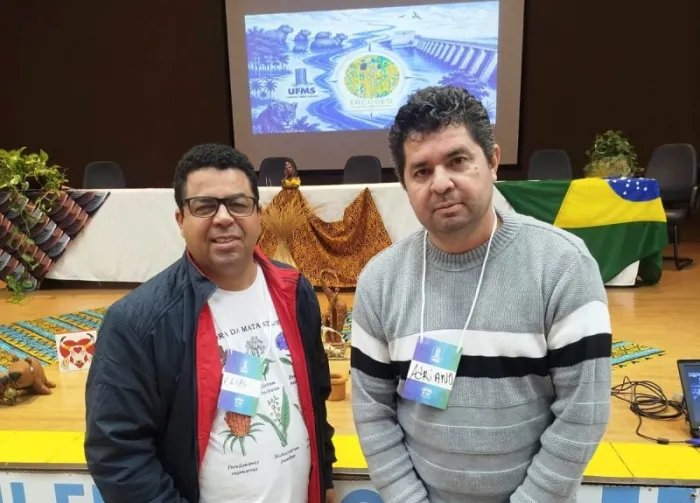 Professores da Rede Municipal apresentam projeto e ministram curso na UFMS