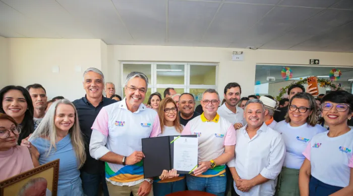 Governo do Estado entrega primeira creche-escola do Ameei e autoriza implantação de rodovia em Lagarto