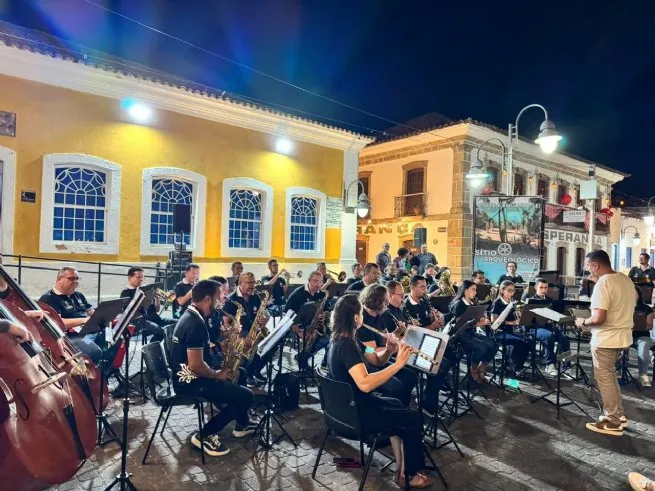 Banda Municipal Maestro Manoel Ladislau de Mattos se apresenta em Campos do Jordão