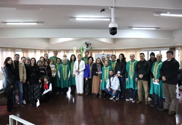 Academia de Letras dos Campos Gerais realiza reunião itinerante em Piraí do Sul