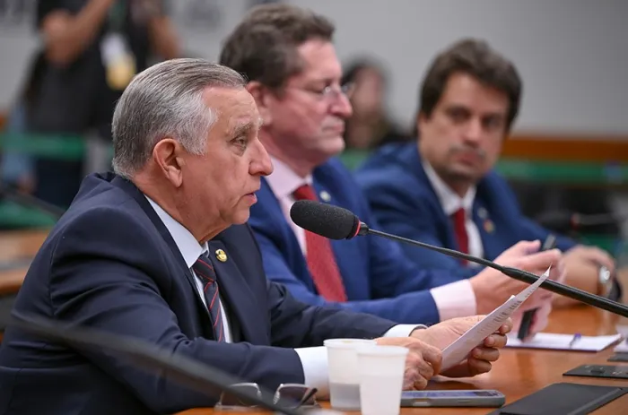 CMO fará 23 audiências públicas para ouvir ministros e debater financiamentos