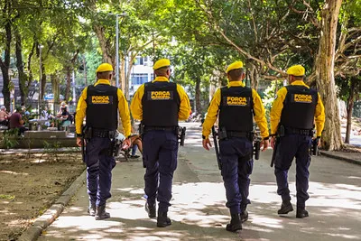 Cem dias de Força Municipal: redução de roubos e furtos e, em breve, atuação na Barra da Tijuca