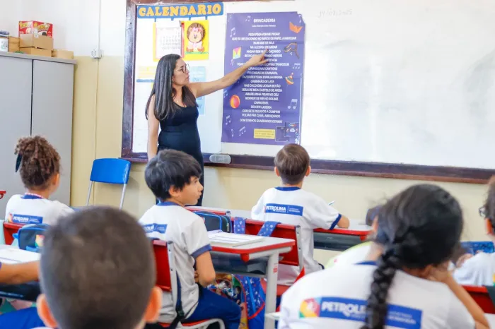 Secretaria de Educação de Petrolina orienta sobre funcionamento às vésperas do feriado de São João