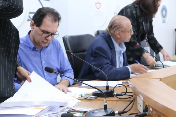 CCJR aprova 22 matérias e dá parecer favorável à prorrogação do Fundo Estadual de Equilíbrio Fiscal