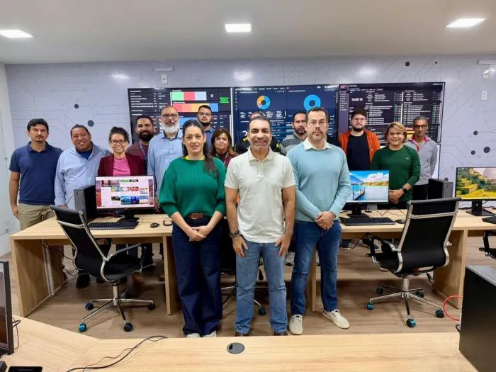 Administração moderniza estrutura física e reforça proteção digital com a reestruturação da sala do Núcleo de Monitoramento de Rede