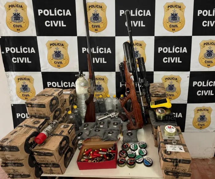 Ação da Polícia Civil encontrou armas, munições e equipamentos para recarga - 25/06/2026 - Fonte/Crédito: Ascom - PCBA