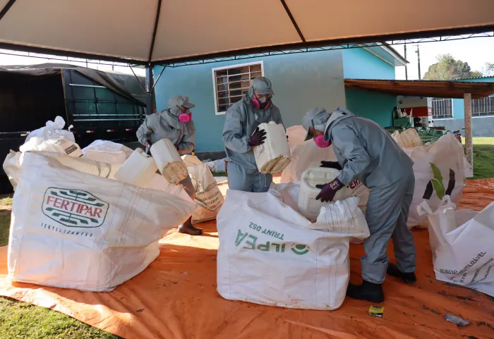 Piraí do Sul realiza recolhimento itinerante de embalagens vazias de agrotóxicos em parceria com a ADINP