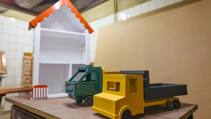 Apenados da Penitenciária Modulada de Montenegro produzem brinquedos para o Programa Primeira Infância no Contexto Prisional