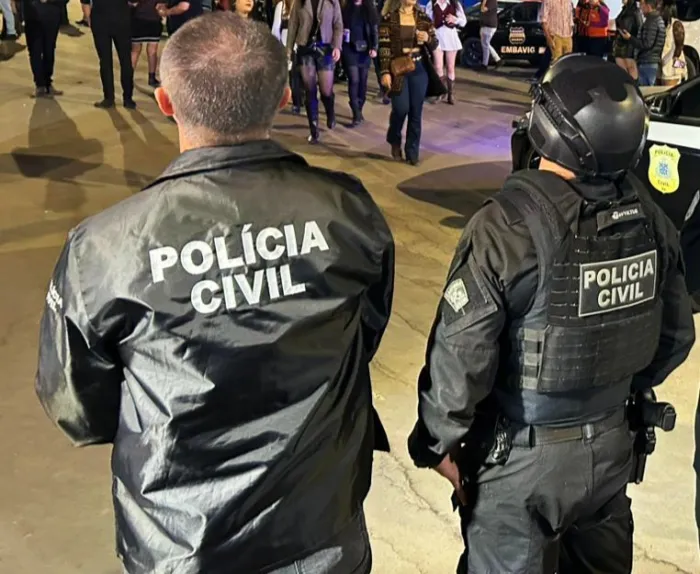 Polícia Civil prende homem por porte ilegal de arma de fogo durante festejos juninos em Conceição da Feira