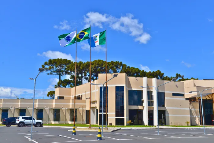 Sessão ordinária da próxima segunda-feira será realizada às 11 horas
