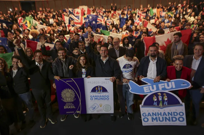 Quem foi e quem vai: governador participa de encontro do Ganhando o Mundo em Londrina