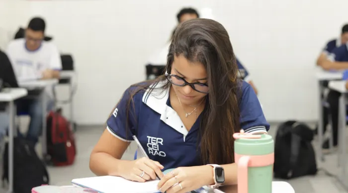 Resultados do Enem 2025 destacam desempenho de escolas públicas estaduais sergipanas