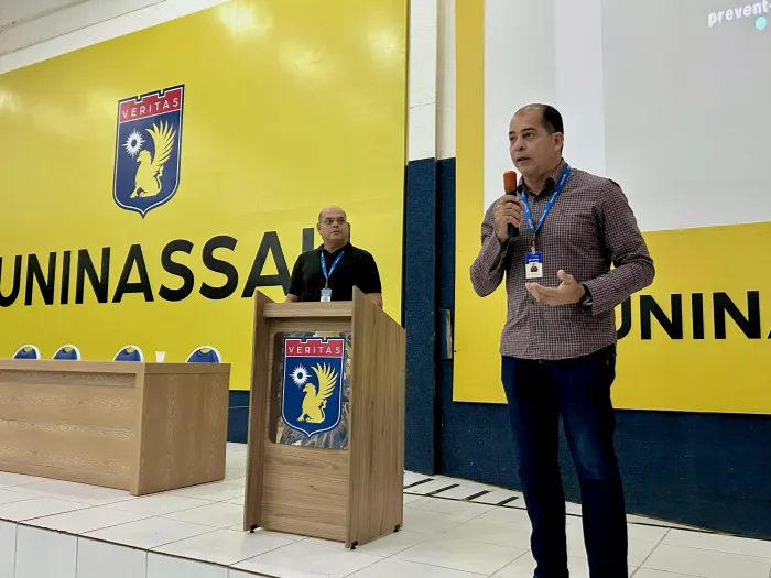 Técnicos e gestores discutiram o papel transformador das merendeiras e o suporte psicossocial nas cozinhas escolares - Kaique Pacheco e Alexandre Teixeira/ Ascom Seduc