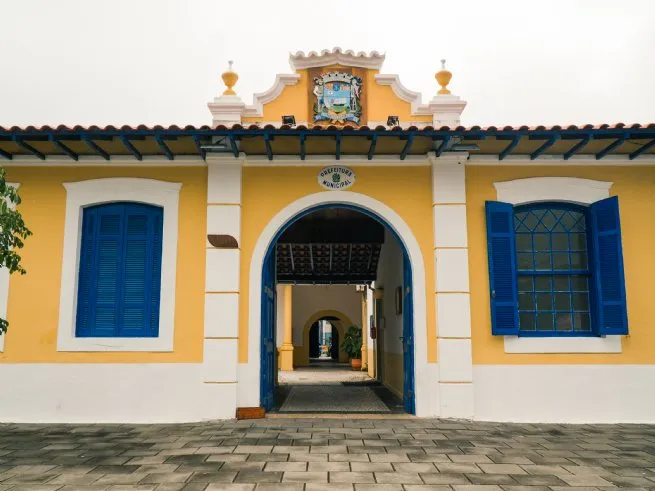 Prefeitura de São Sebastião decreta ponto facultativo a partir do meio-dia na segunda-feira