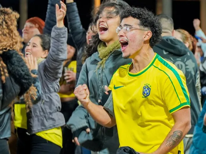 São Sebastião tem ‘SSambinha da Copa’ na Rua da Praia e em Boiçucanga na segunda-feira 