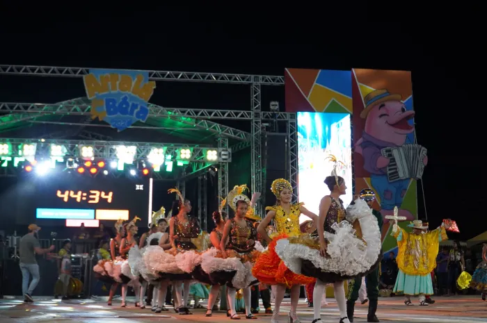 No Palco Boto, o público poderá prestigiar apresentações de bois-bumbás e quadrilhas juninas