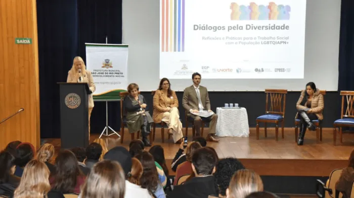 Formação sobre diversidade e garantia de direitos fortalece rede