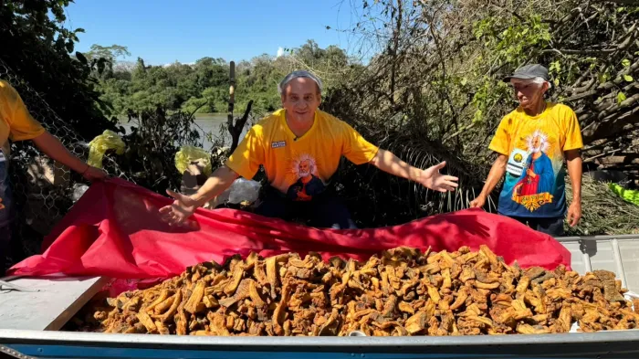 Wilson Santos valoriza cultura ribeirinha e garante apoio à tradicional Festa de São Pedro