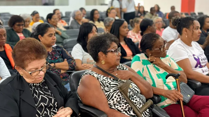 Junho Violeta: Alagoinhas fortalece rede de proteção e discute combate à violência contra a pessoa idosa