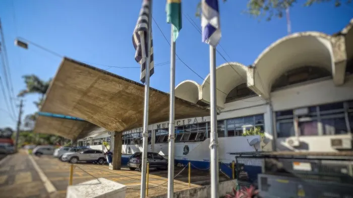 Prefeitura de Araçatuba injeta R$ 36,2 milhões na economia local com pagamento de salário e antecipação do 13º