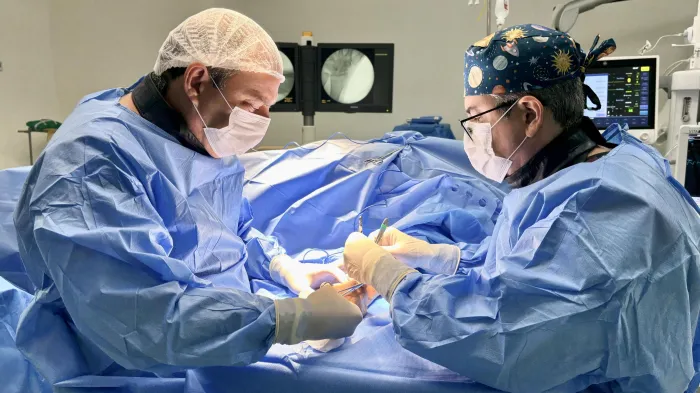 Equipe de ortopedia do hospital realizou cirurgia de resgate para recuperar a funcionalidade do punho do paciente - Brunno Afonso / Ascom Hospital Metropolitano de AL