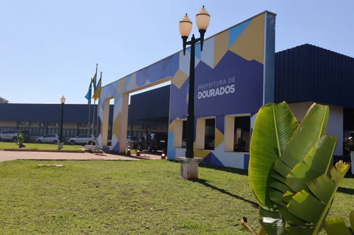 Prefeitura injeta quase R$ 93 milhões no comércio com salários de junho e 13º