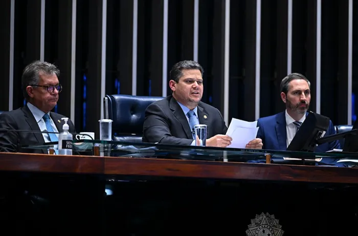 PEC dos agentes de saúde deve ser votada até 15 de julho, prevê Davi