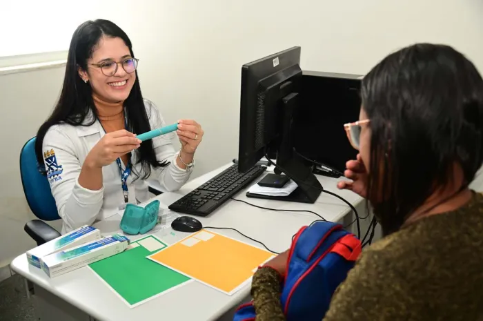 Orientação farmacêutica nas Farmácias da Família I e II fortalece uso seguro de canetas de insulina