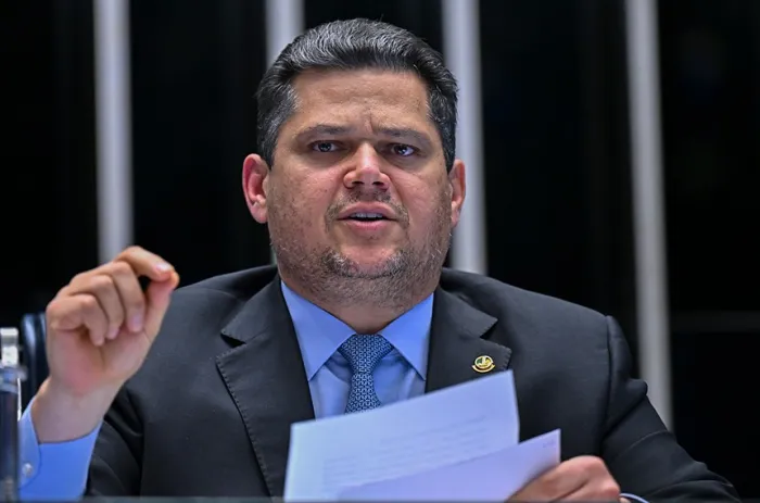 Davi diz que Senado atuará para defender prerrogativas de todos os senadores