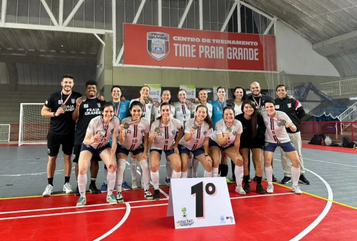 Com 100% de aproveitamento, Time PG de futsal feminino é campeão dos Jogos Regionais