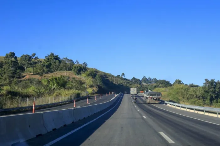 Governo de SP entrega 1ª trecho da duplicação da Rodovia Prefeito Lívio Tagliassachi