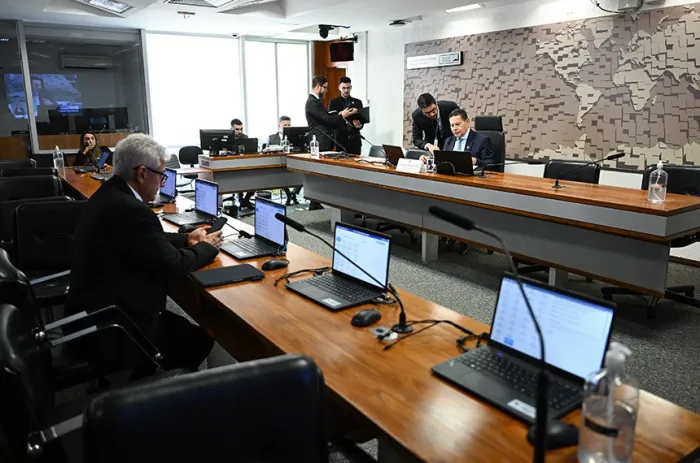 O projeto que cria a frente recebeu parecer favorável na Comissão de Ciência e Tecnologia (CCT) e segue para votação no Plenário do Senado - Foto: Saulo Cruz/Agência Senado
