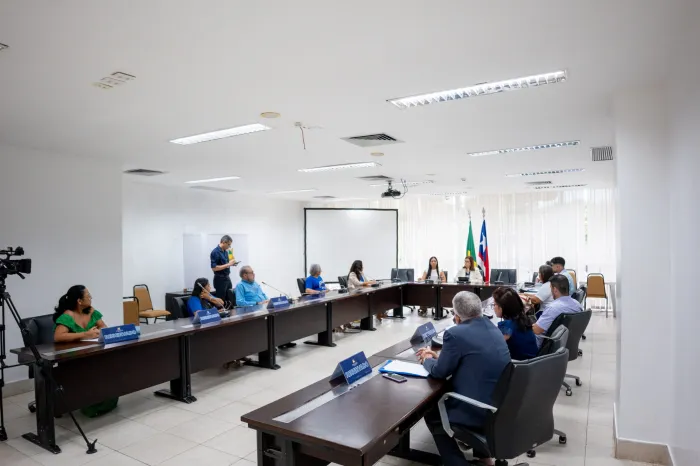 Frente Parlamentar Católica debate integração entre sociedade e poder público no enfrentamento às dependências