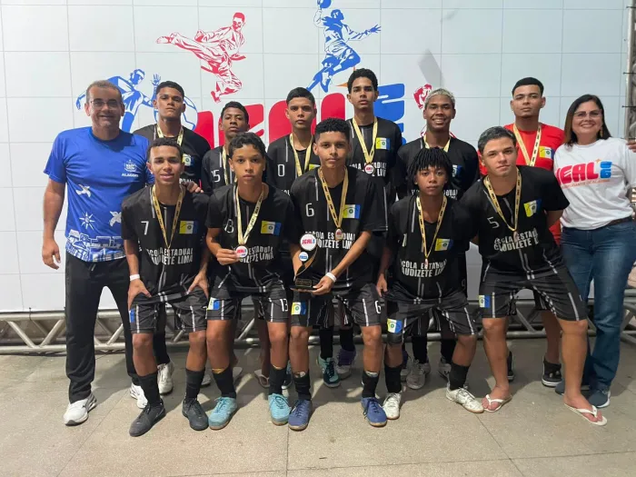 Escola estadual faz história no Jeal e se torna maior vencedora do futsal