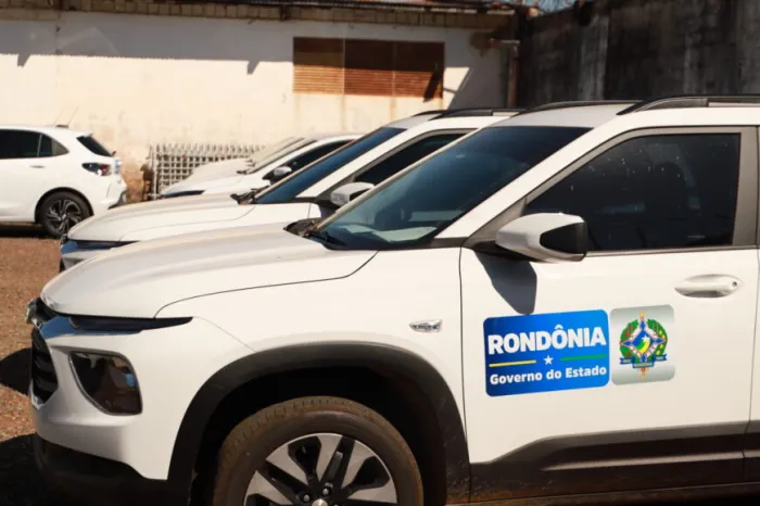 Entrega de veículos fortalece atuação do Sistema Prisional em Rondônia
