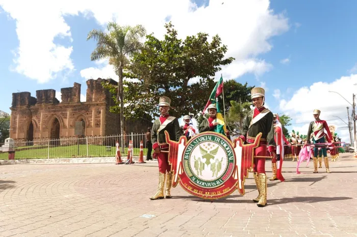 Alagoinhas celebra 173 anos de emancipação com atos cívicos e religiosos
