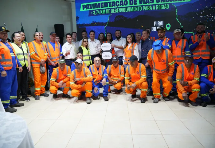 Prefeitura assina ordem de serviço para pavimentação da Avenida Nossa Senhora das Brotas
