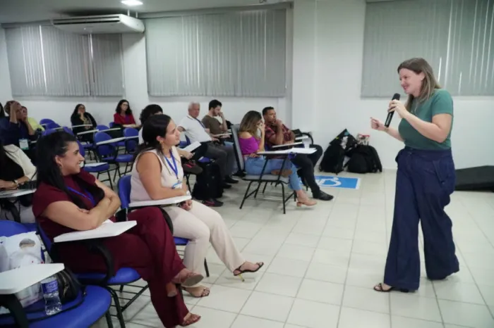 Foco foi a unificação dos processos de trabalho e a descentralização do atendimento para agilizar a detecção precoce de arboviroses