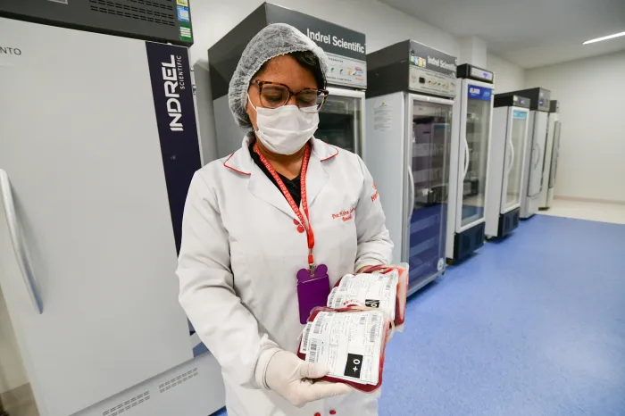 Hemoal dispõe de apenas 27,71% do estoque mínimo necessário e apela por doações de sangue