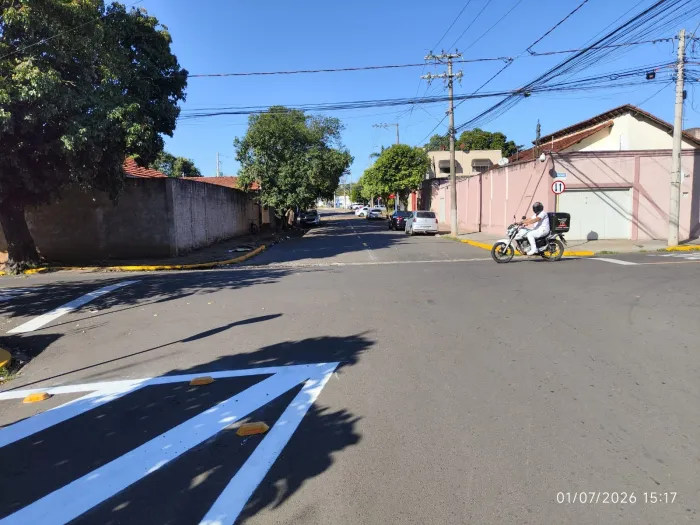 Trecho da Rua Dona Ida passa a operar em mão dupla a partir desta quarta-feira