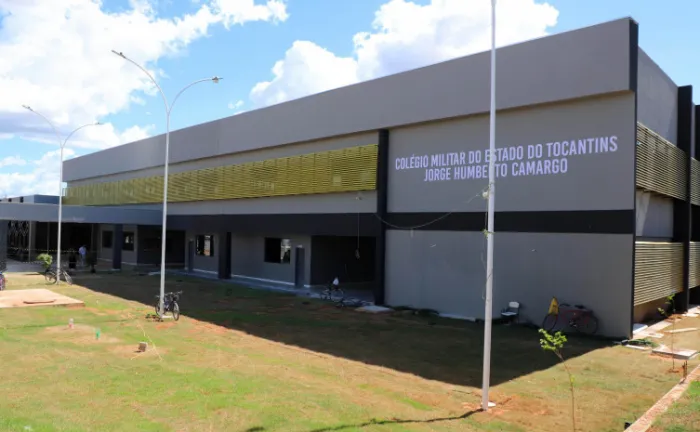 Colégio Militar do Estado do Tocantins Jorge Humberto Camargo, em Araguaína, oferece uma infraestrutura moderna focada em disciplina e qualidade educacional para a comunidade - Foto: Fagner Rodrigues/Governo do Tocantins