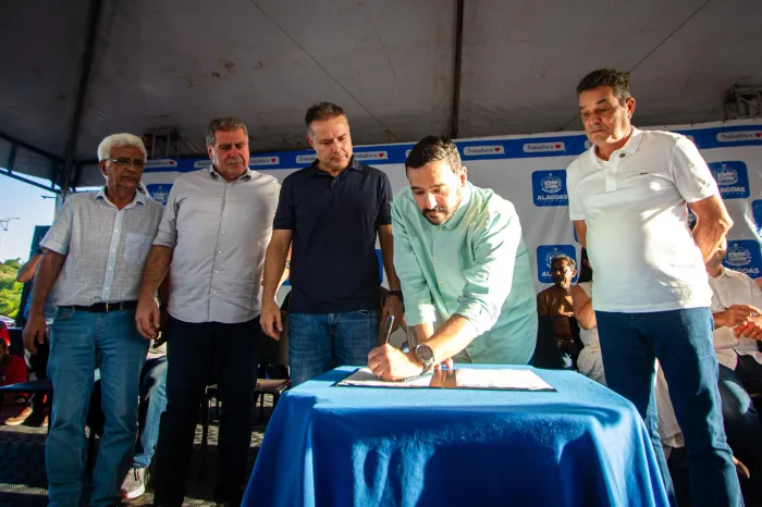 Governo de Alagoas assina ordem de serviço para construção de ponte em Branquinha