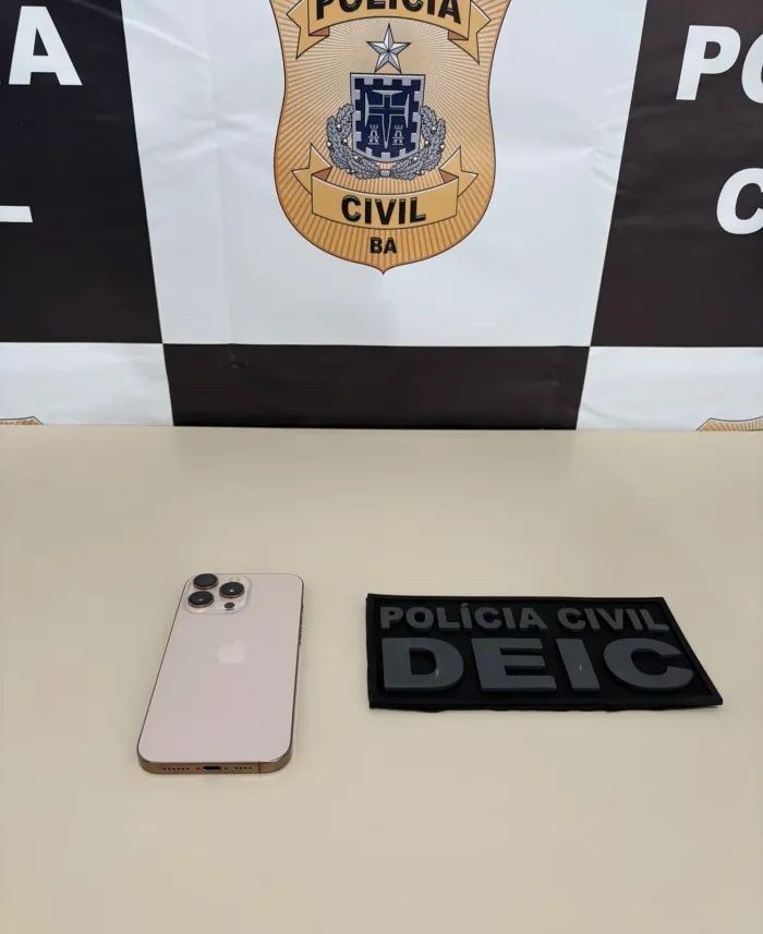 Polícia Civil recupera celular furtado e restitui aparelho à vítima em Jequié