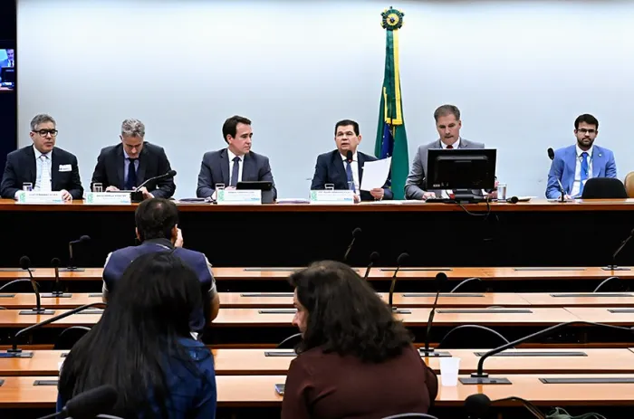 Comissão Mista de Orçamento aprovou mudança no Orçamento em reunião nesta quarta-feira - Foto: Waldemir Barreto/Agência Senado